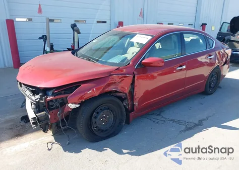2015 Nissan Altima 2.5 S from USA, damaged, VIN 1N4AL3AP7FC597850